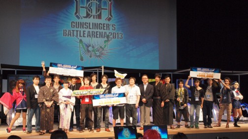 画像ギャラリー No.036のサムネイル画像 / 白熱したバトルとサプライズ発表に沸いた「GUNSLINGER'S BATTLE ARENA-Next-」決勝大会。優勝は東京勢「勝ちたがり」の手に