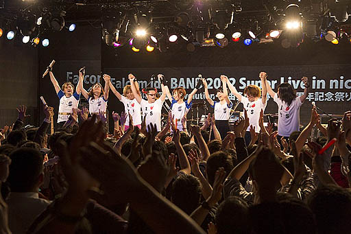 画像ギャラリー No.006のサムネイル画像 / 夢は東京ドーム。ライブを終えたファルコムjdkバンドに,今回の手応えと次のライブへの抱負を聞いた