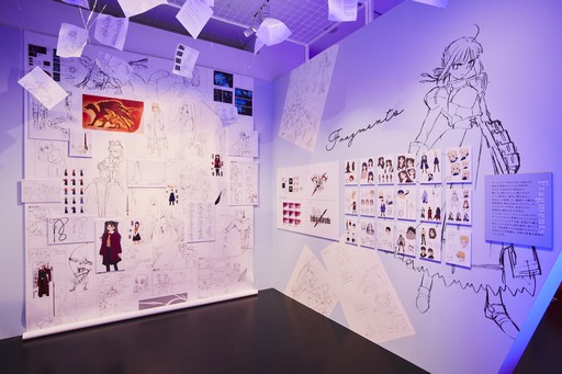 画像ギャラリー No.012のサムネイル画像 / 「TYPE-MOON展 Fate/stay night -15年の軌跡-」が12月20日から開催。3人のヒロイン声優がテープカットを行った内覧会をレポート