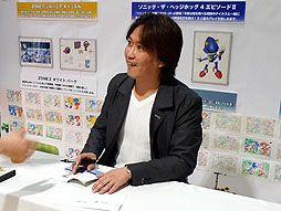 画像ギャラリー No.005のサムネイル画像 / 飯塚プロデューサーやサウンドの瀬上 純氏もやってきた！　シリーズ最新作「ソニック・ザ・ヘッジホッグ4 エピソードII」先行体験会の模様をレポート