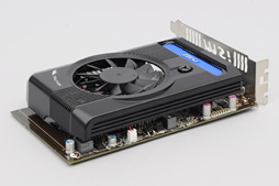 画像ギャラリー No.008のサムネイル画像 / AMD未発表のGPU「Radeon HD 7730」を試す。「Cape Verde LE」は1万円以下の市場で存在感を示せるか