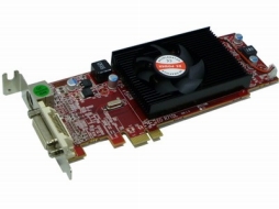 画像ギャラリー No.016のサムネイル画像 / まさかの「XP専用」。2001年デビューのGPU「Radeon 7000」を2基搭載してアナログ4画面出力対応のグラフィックスカードが発売