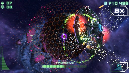 画像ギャラリー No.001のサムネイル画像 / Vita専用シューティング「STAR STRIKE DELTA」製品版と体験版の配信がスタート。Vitaならではの操作方法をさっそく体験しよう