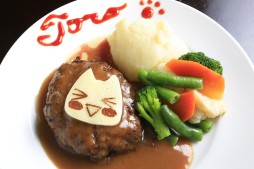 画像ギャラリー No.017のサムネイル画像 / 「どこでもいっしょ」“トロ”の誕生日イベントが5月5日,6日に銀座で開催