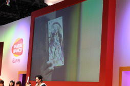 画像ギャラリー No.023のサムネイル画像 / ［TGS 2012］「時と永遠〜トキトワ〜」スペシャルステージをレポート。登場10分で死ぬ主人公を演じた代永 翼さんはなぜか収録現場で“変態紳士”扱い