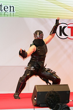 画像ギャラリー No.091のサムネイル画像 / ［TGS 2012］ゲームキャラになりきったコスプレイヤー達の競演。桑島法子さんと小野坂昌也さんも目を見張った「コーエーテクモコスプレコンテスト」