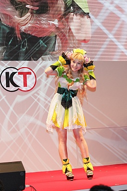 画像ギャラリー No.132のサムネイル画像 / ［TGS 2012］ゲームキャラになりきったコスプレイヤー達の競演。桑島法子さんと小野坂昌也さんも目を見張った「コーエーテクモコスプレコンテスト」