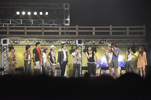画像ギャラリー No.021のサムネイル画像 / 舞台「戦国BASARA3」も発表。約6000人が熱狂した“バサラ祭2012 〜夏の陣〜”をレポート