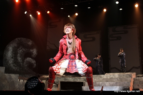 画像ギャラリー No.023のサムネイル画像 / 舞台「戦国BASARA3 -瀬戸内響嵐-」ゲネプロを写真たっぷりのレポートでお届け。陰謀渦巻く瀬戸内に，剣戟とザビー教の嵐が吹き荒れる!?