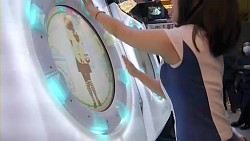 画像ギャラリー No.007のサムネイル画像 / ［AOU2012］手の動きで「舞い」を表現し，「踊ってみた」動画を録画/投稿できる「maimai」ステージイベントレポ＆ミニインタビュー