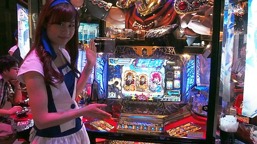 画像ギャラリー No.014のサムネイル画像 / 「maimai」や「アンダーナイト インヴァース」の新Ver.が登場。「SEGA PRIVATE SHOW 2013 -SPRING-」レポート
