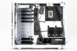 画像ギャラリー No.030のサムネイル画像 / 【PR】これは買いだ。サイコムのGPU&CPU簡易液冷ゲームPC「G-Master Hydro」は,スペックからは考えられない静かさが魅力