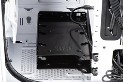 画像ギャラリー No.032のサムネイル画像 / 【PR】これは買いだ。サイコムのGPU&CPU簡易液冷ゲームPC「G-Master Hydro」は,スペックからは考えられない静かさが魅力