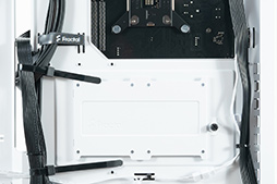 画像ギャラリー No.023のサムネイル画像 / 高品質なPCパーツを使いながら手頃な価格。サイコムの「FFXIV: 黄金のレガシー」推奨PC「G-Master Velox FX7」の見どころは【PR】