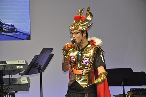 画像ギャラリー No.006のサムネイル画像 / [TGS 2013」まさかの全国ツアーが決定? 「パズドラZ」のボスバトル曲もいち早く披露された,伊藤賢治氏のスペシャルライブをレポート