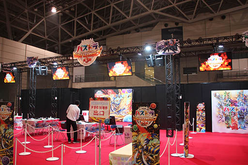 画像ギャラリー No.031のサムネイル画像 / 「ガンホーフェスティバル2015」が幕張メッセで開催中。会場内のアトラクションとブース,そして配布物をまとめて紹介