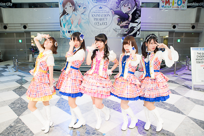 画像ギャラリー No.002のサムネイル画像 / 「アイドルマスター シンデレラガールズ」のCD発売記念イベントが，サンシャインシティの噴水広場で開催。第4回総選挙の実施も発表