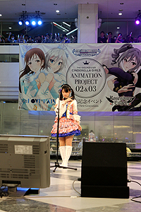 画像ギャラリー No.015のサムネイル画像 / 「アイドルマスター シンデレラガールズ」のCD発売記念イベントが，サンシャインシティの噴水広場で開催。第4回総選挙の実施も発表