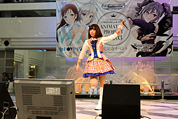 画像ギャラリー No.022のサムネイル画像 / 「アイドルマスター シンデレラガールズ」のCD発売記念イベントが，サンシャインシティの噴水広場で開催。第4回総選挙の実施も発表
