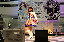 画像ギャラリー No.023のサムネイル画像 / 「アイドルマスター シンデレラガールズ」のCD発売記念イベントが，サンシャインシティの噴水広場で開催。第4回総選挙の実施も発表