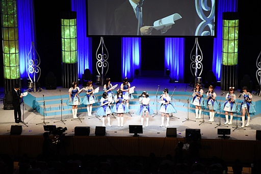 画像ギャラリー No.007のサムネイル画像 / 「THE IDOLM@STER CINDERELLA GIRLS SUMMER FESTIV@L 2015」大阪公演をレポート。三宅さんの悩みとは何なのか?