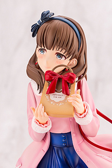 画像ギャラリー No.011のサムネイル画像 / 「デレマス」佐久間まゆのバレンタインの様子を描いた新作フィギュア登場。日常の1シーンを切り取って立体化する“off stage”シリーズ第5弾