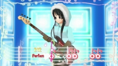 画像ギャラリー No.010のサムネイル画像 / 「けいおん！ 放課後ライブ！！ HD Ver.」，楽曲「Cagayake!GIRLS」演奏シーンなどのSSが公開。俺には“唯ちゃん”が一番輝いて見えるぜ！