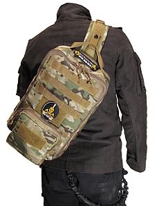 画像ギャラリー No.012のサムネイル画像 / 「メタルギア」シリーズ25周年企画商品「METAL GEAR 25th TACTICAL BAG」が6月28日に発売。コナミスタイル限定で予約受付を本日開始