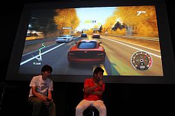 画像ギャラリー No.007のサムネイル画像 / クルマ評論家とダンサーがゲームの本格度をアピール。「Xbox 360『大』感謝祭 2012 夏」の「Forza Horizon」「Dance Central 3」ステージをレポート