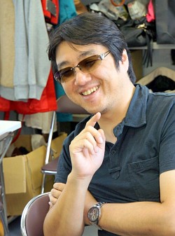 画像ギャラリー No.001のサムネイル画像 / ［TGS 2012］杉田ワールドはひねった中二ではなく“ヒネた”中二が魅力!?　「月英学園」「XBLAZE（仮）」について森 利道プロデューサーにインタビュー
