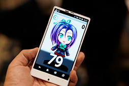 画像ギャラリー No.024のサムネイル画像 / 国内メーカーならではのチューニングに期待の「AQUOS SERIE」。KDDI 2014夏モデルスマートフォンテストレポート(後編)