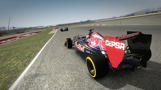 画像ギャラリー No.030のサムネイル画像 / 【PR】シリーズ最新作「F1 2012」が2012年10月4日にリリース。極限のスピードで繰り広げられる,世界最高峰のモータースポーツを徹底再現