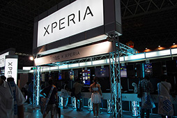 画像ギャラリー No.008のサムネイル画像 / ［TGS 2012］「jubeat」シリーズがKONAMIブースに勢揃い。最新作「jubeat saucer」とXperia版「jubeat plus」について，ディレクター陣に聞いてみた