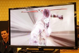 画像ギャラリー No.019のサムネイル画像 / ［EVO2012］コアゲーマーにアピールする展示が多数。会場を彩るメーカーブースレポート