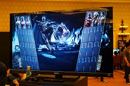 画像ギャラリー No.025のサムネイル画像 / ［EVO2012］コアゲーマーにアピールする展示が多数。会場を彩るメーカーブースレポート