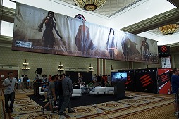 画像ギャラリー No.037のサムネイル画像 / ［EVO2012］コアゲーマーにアピールする展示が多数。会場を彩るメーカーブースレポート