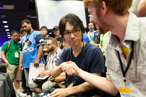 画像ギャラリー No.049のサムネイル画像 / ［EVO2014］最初のクライマックスは「鉄拳タッグ2」から。「ウルIV」「インジャスティス」「スマブラDX」の予選が行われる「Evolution 2014」初日まとめ
