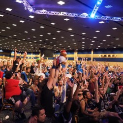 画像ギャラリー No.108のサムネイル画像 / ［EVO2014］最初のクライマックスは「鉄拳タッグ2」から。「ウルIV」「インジャスティス」「スマブラDX」の予選が行われる「Evolution 2014」初日まとめ