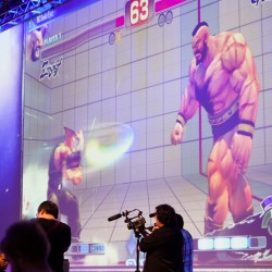 画像ギャラリー No.123のサムネイル画像 / ［EVO2014］最初のクライマックスは「鉄拳タッグ2」から。「ウルIV」「インジャスティス」「スマブラDX」の予選が行われる「Evolution 2014」初日まとめ
