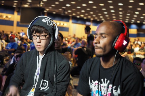 画像ギャラリー No.012のサムネイル画像 / ［EVO2014］波乱続出の「ウルIV」部門，ベスト8に進む日本人選手は4名に。初日リザルトと「鉄拳タッグ2」部門優勝・JDCR選手へのインタビューを掲載