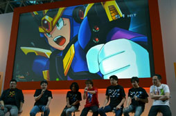 画像ギャラリー No.006のサムネイル画像 / ［TGS 2012］バンダイナムコゲームス，カプコン，セガの人気タイトル開発者達がクロスオーバー。「プロジェクト クロスゾーン」ステージイベントレポート