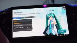 画像ギャラリー No.004のサムネイル画像 / ［E3 2012］PS Vitaでパワーアップした初音ミクがLAに再登場。 E3会場でも観客を魅了した「初音ミク -Project DIVA- f」プレイレポート