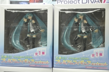 画像ギャラリー No.017のサムネイル画像 / 「初音ミク -Project DIVA- f」の発売記念抽選会をレポート。林 誠司プロデューサーのミニインタビューも掲載