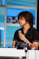 画像ギャラリー No.001のサムネイル画像 / ［TGS 2012］「初音ミク -Project DIVA-f」が「みんなといっしょ」とコラボ。「ヴァイスシュバルツ」への参戦も発表されたステージ「オビでぃばっ！」