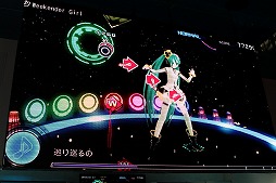 画像ギャラリー No.005のサムネイル画像 / ［TGS 2012］「初音ミク -Project DIVA-f」が「みんなといっしょ」とコラボ。「ヴァイスシュバルツ」への参戦も発表されたステージ「オビでぃばっ！」