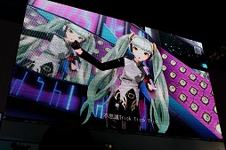 画像ギャラリー No.021のサムネイル画像 / ［TGS 2012］「初音ミク -Project DIVA-f」が「みんなといっしょ」とコラボ。「ヴァイスシュバルツ」への参戦も発表されたステージ「オビでぃばっ！」