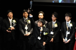 画像ギャラリー No.023のサムネイル画像 / KONAMIのアーケードタイトルチャンピオンが六本木に集結。「KONAMI Arcade Championship 2012 グランドフィナーレ〜授賞祝賀会〜」レポート