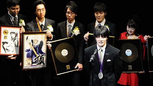 画像ギャラリー No.026のサムネイル画像 / KONAMIのアーケードタイトルチャンピオンが六本木に集結。「KONAMI Arcade Championship 2012 グランドフィナーレ〜授賞祝賀会〜」レポート