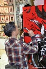 画像ギャラリー No.002のサムネイル画像 / 稲船敬二氏の「ソウル・サクリファイス」発売記念サイン&握手会が開催された,SHIBUYA TSUTAYAでのイベントレポートを掲載