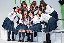 画像ギャラリー No.022のサムネイル画像 / HTC，12月上旬発売予定となる「HTC J butterfly」のプレスイベントを開催。使いやすさを追求したハイエンド端末